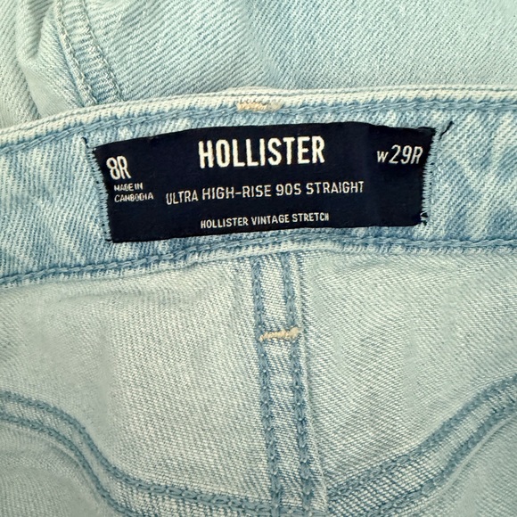 Hollister Women’s Blue Ultra High Rise Mom Stretch Jeans Pants Sz 8R/29 - Picture 8 of 11